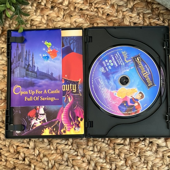 Disney Sleeping Beauty DVD 2 Disc Set Special Edition - Picture 3 of 4